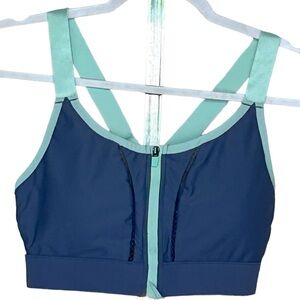 Fabletics High Impact Zip Up Padded Sports Bra Size M